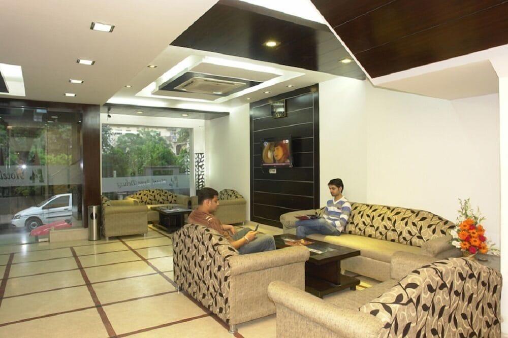 Hotel Apra Deluxe New Delhi Interior foto