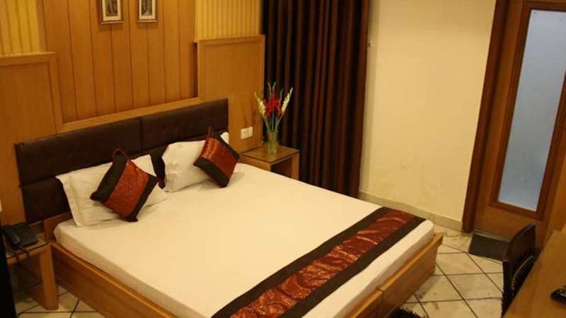 Hotel Apra Deluxe New Delhi Ruang foto